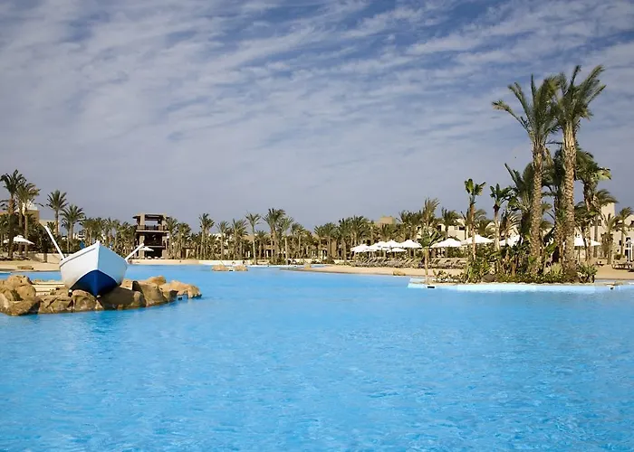 Crowne Plaza Sahara Sands Szálloda